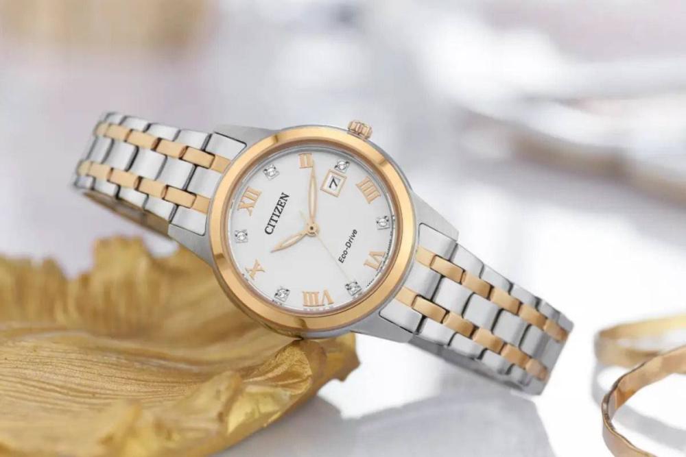 Zegarek damski Citizen Elegant Crystals Eco-Drive