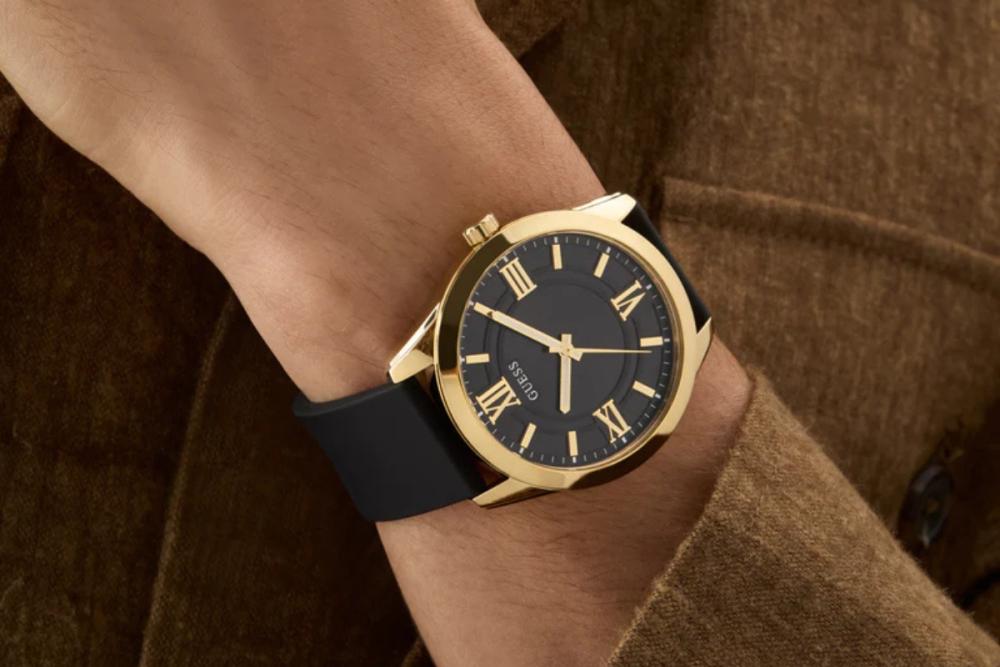 Guess Classic GW0894G2