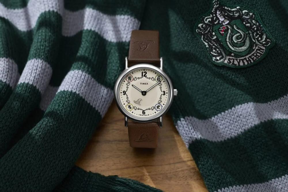 Timex Lab Harry Potter X Timex Weekender Slytherin House TW2Y76400