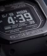 Smartwatch męski Casio G-SHOCK G-Squad Move Bluetooth DW-H5600MB-1ER