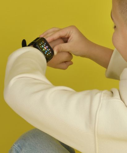 Smartwatch dziecięcy Garett Kids Essa GO 4G Czarny