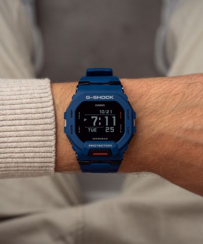 Zegarek Casio G-SHOCK G-Squad Bluetooth Sync Step Tracker