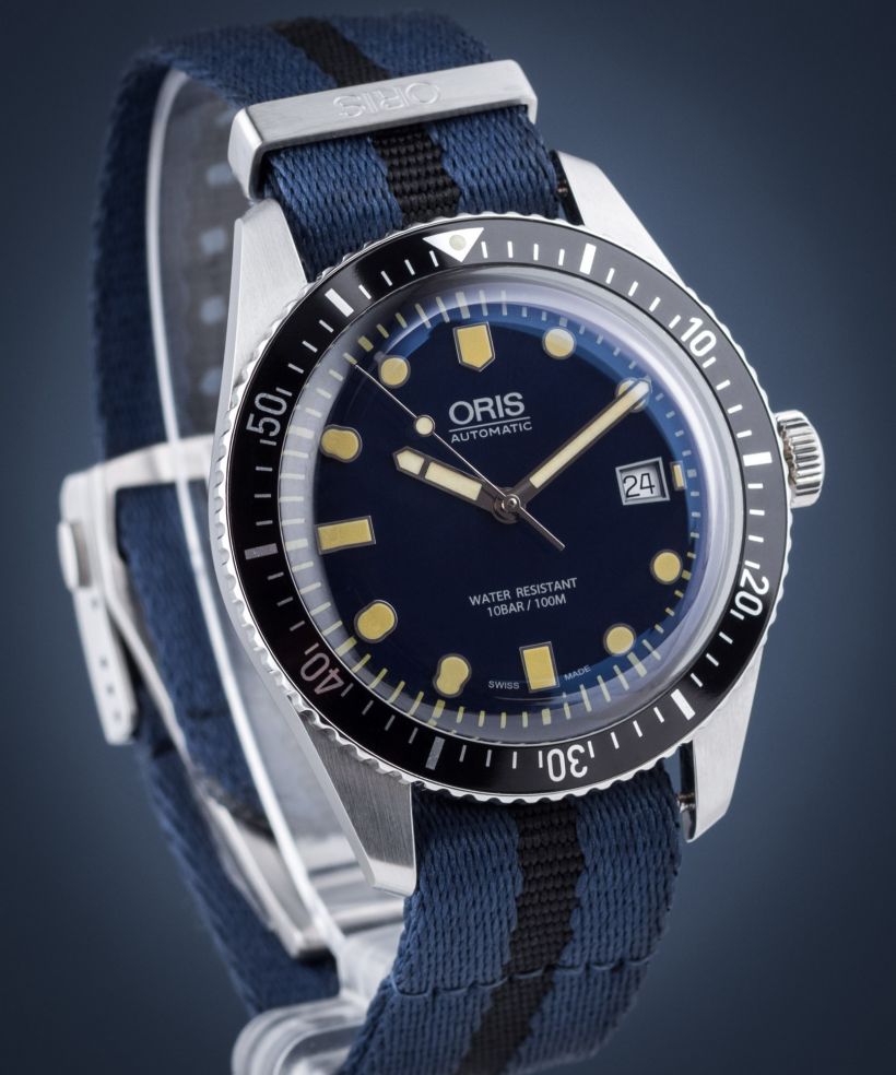 Divers Sixty-Five Automatic 01 733 7720 4055-07 5 21 28FC