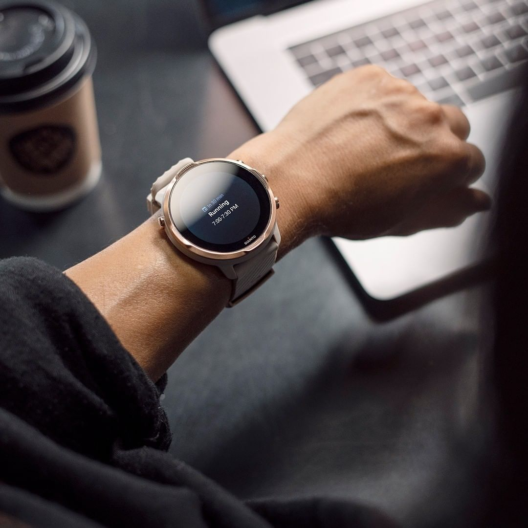 Zegarek smartwatch Suunto 7 Sandstone Rosegold Wrist HR GPS