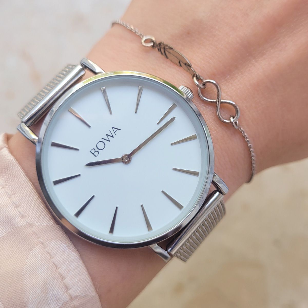 Zegarek BOWA New York White-Silver Mesh 38