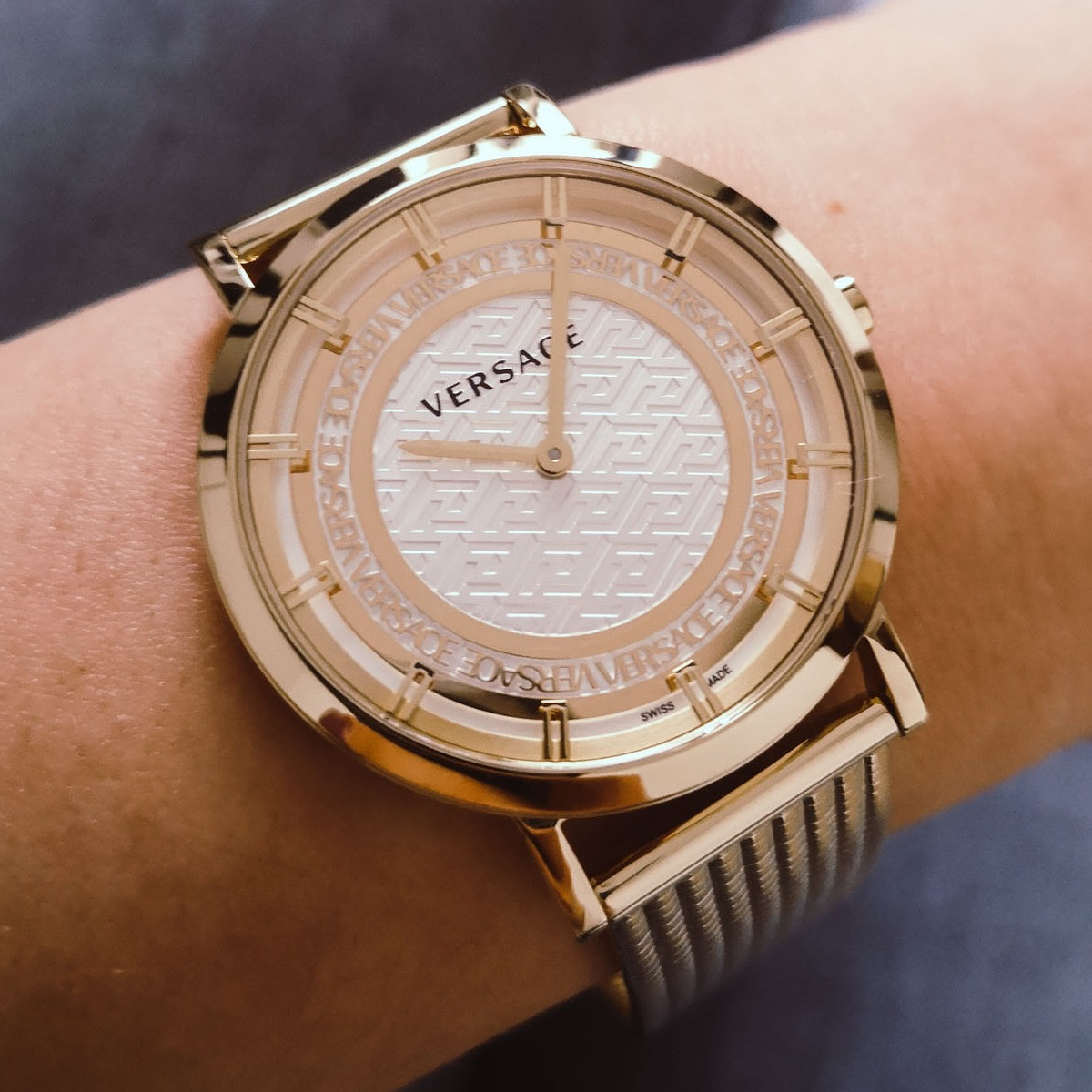 Zegarek damski Versace New Generation