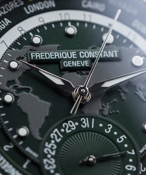 Zegarek męski z zieloną tarczą Frederique Constant lifestyle