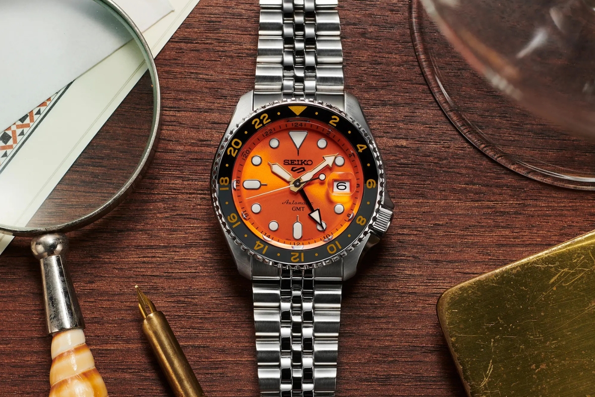 Seiko 5 Sports SKX Sports Style GMT