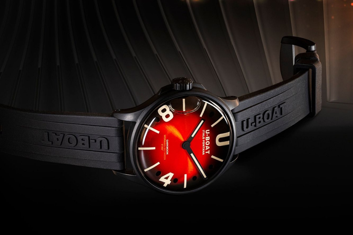 U-BOAT Cardinal Red IPB 8697