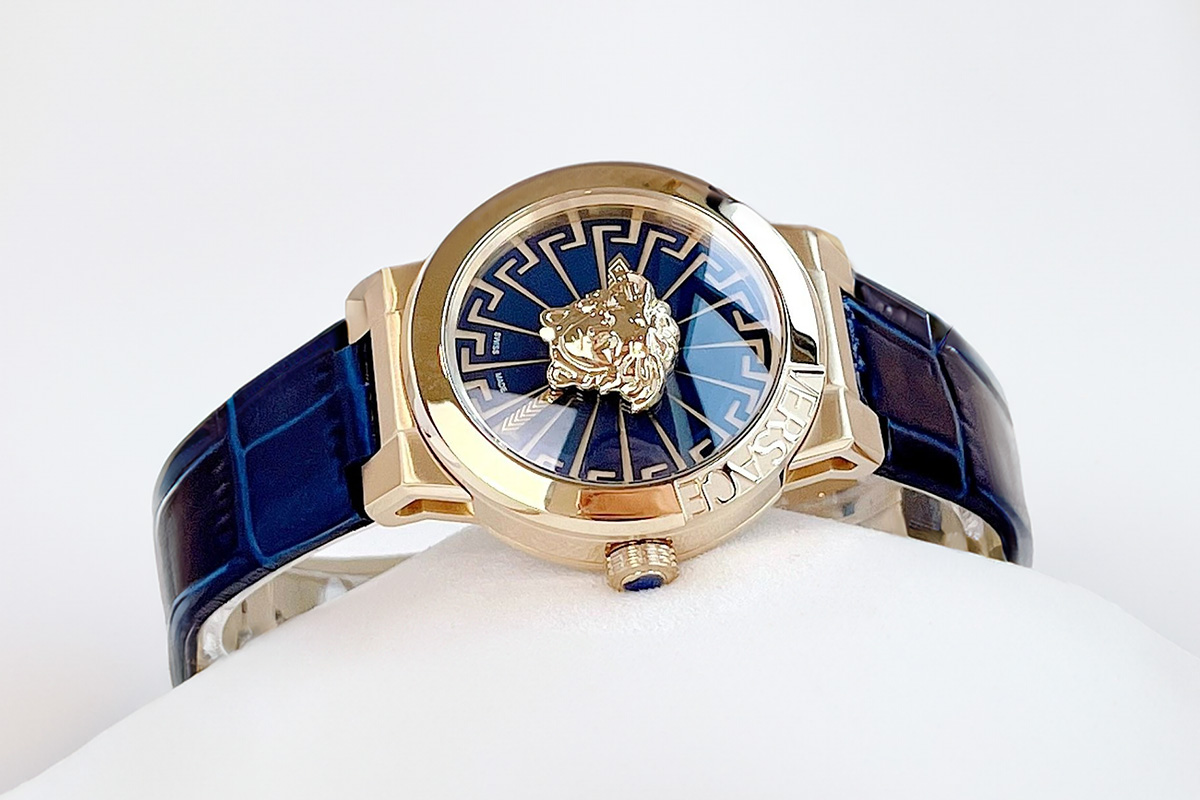 Versace Medusa Infinite