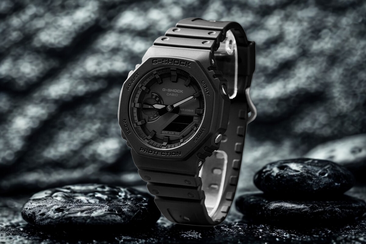 Casio G-SHOCK Original Octagon Carbon GA-2100-1A1ER