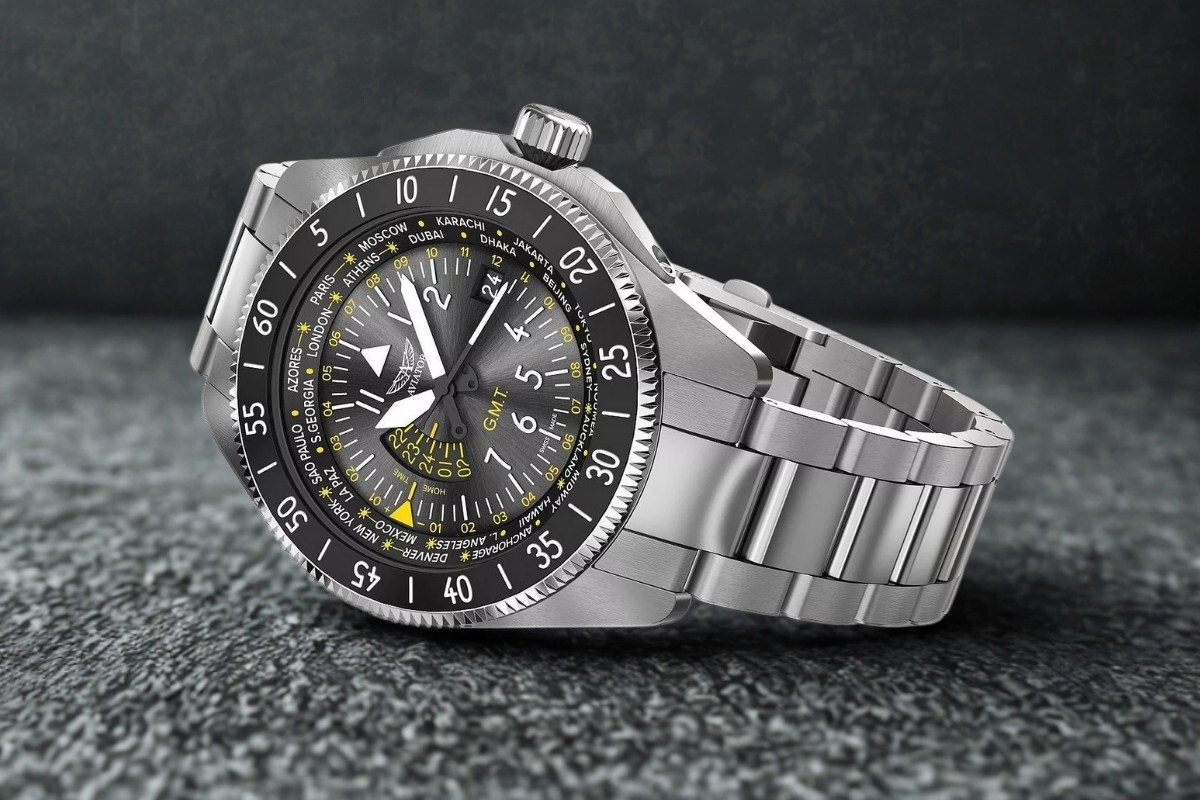 Aviator Airacobra GMT V.1.37.0.307.5