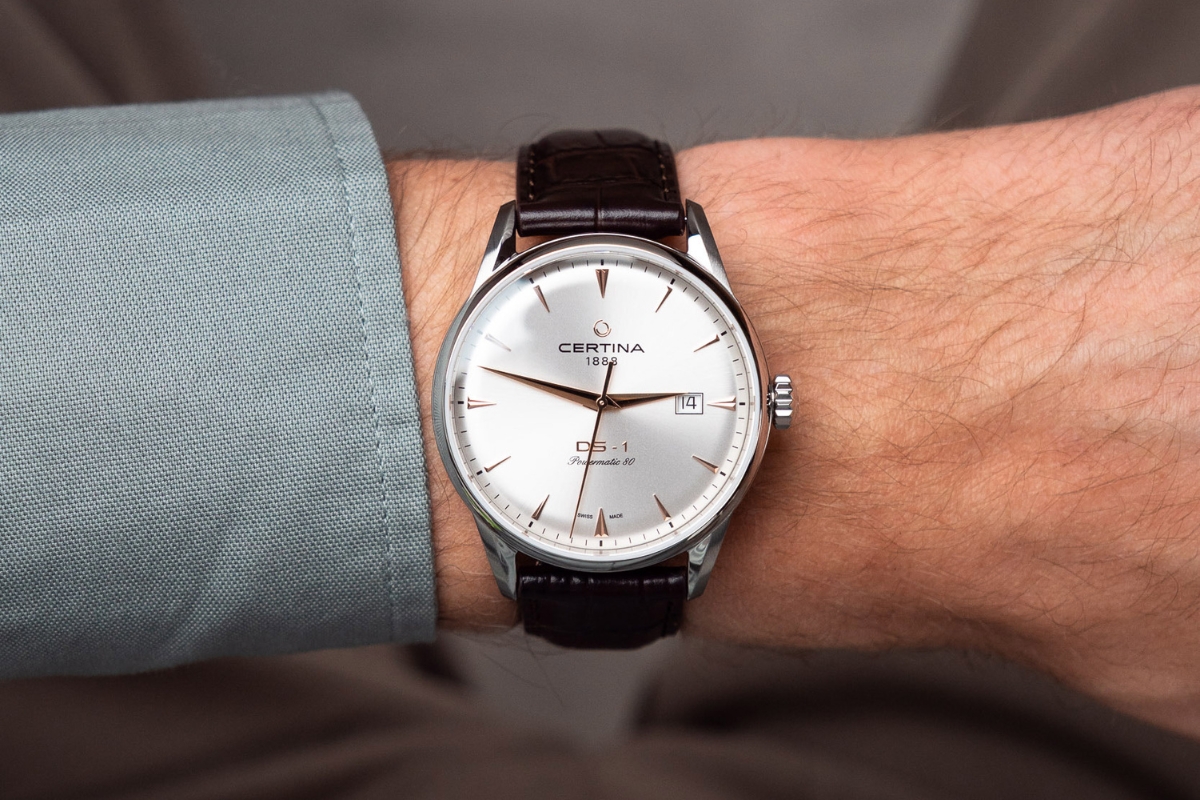 Certina Urban DS-1 idealna do eleganckiego outfitu