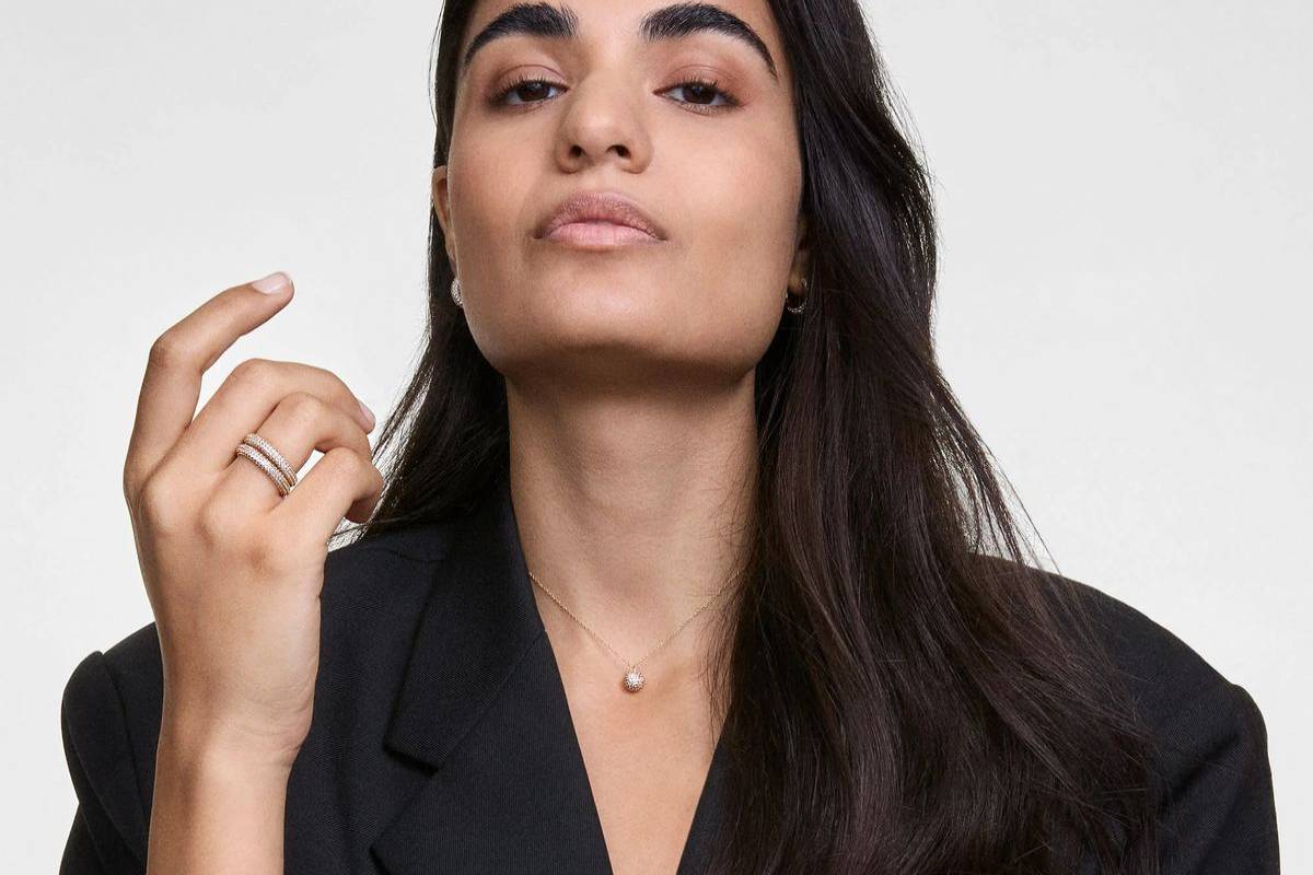 Naszyjnik Daniel Wellington Pavé Crystal Pendant Gold