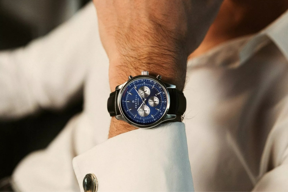 DESTELL Circinus Chronograph Sapphire