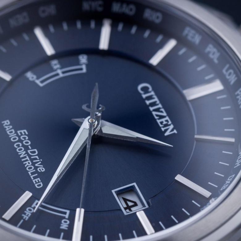 Zegarek Citizen CB0250-84L - Zabezpieczenie tarczy