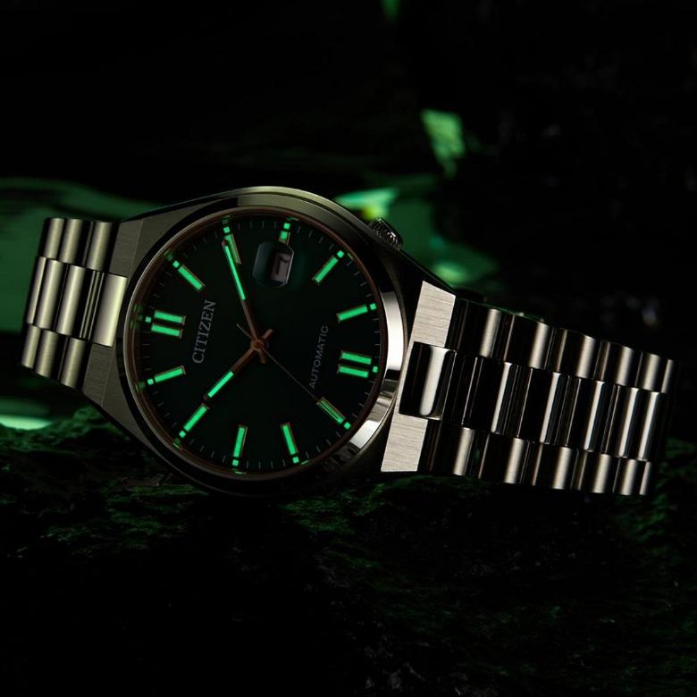 Zegarek Citizen JY8100-80L - Fluorescencyjne wskazówki
