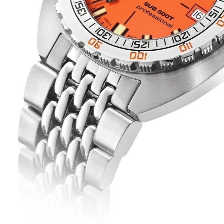 Zegarek Doxa Sub 840.10.351.10 - Bransoleta