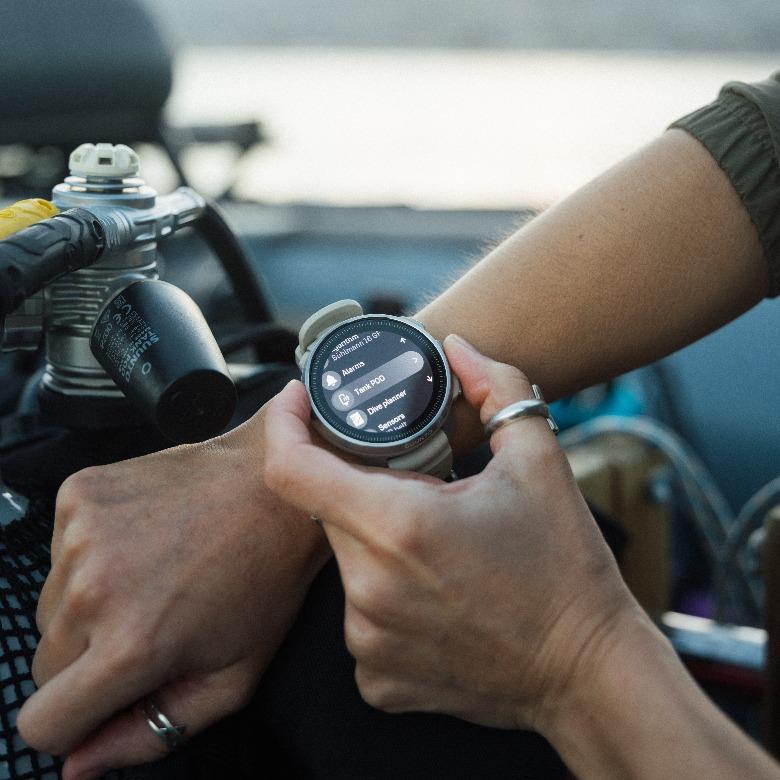 Suunto Ocean Steel Black SS050983000