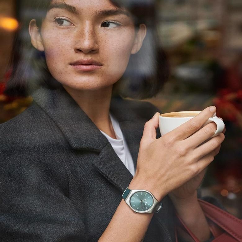 Zegarek Swatch SYXS117M - Kolekcja Skin Irony