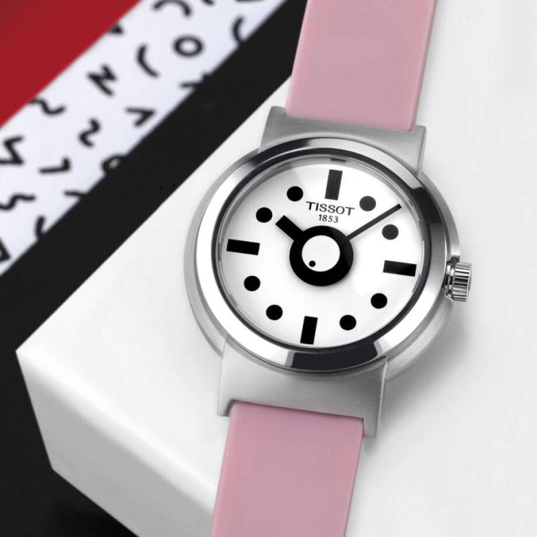 Zegarek Tissot T134.210.17.011.00 - Szkło szafirowe